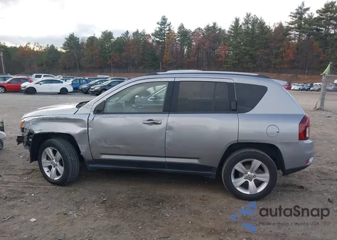 2016 Jeep Compass Sport из США, поврежденный, VIN 1C4NJCBA9GD560841